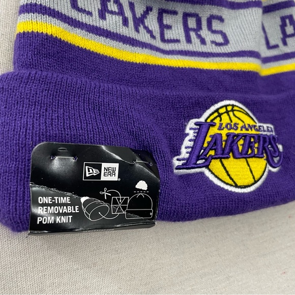 Los Angeles Lakers NBA Basketball New Era Knit Purple Pom Pom Hat Cap Beanie NW - Picture 2 of 5